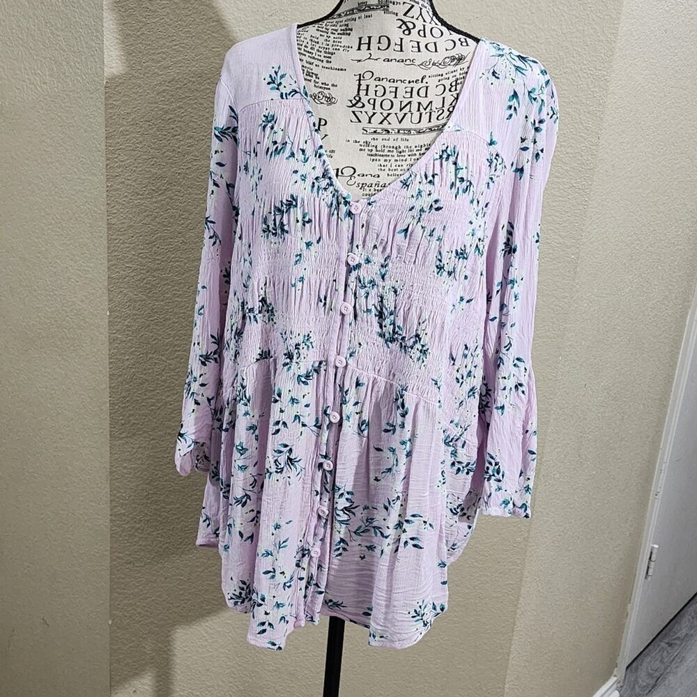 TORRID pale pink floral Crinkle Gauze Smocked Button-Front Top plus size 2X - Picture 1 of 8